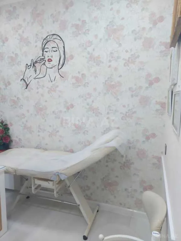 Satılır obyekt 100 m²