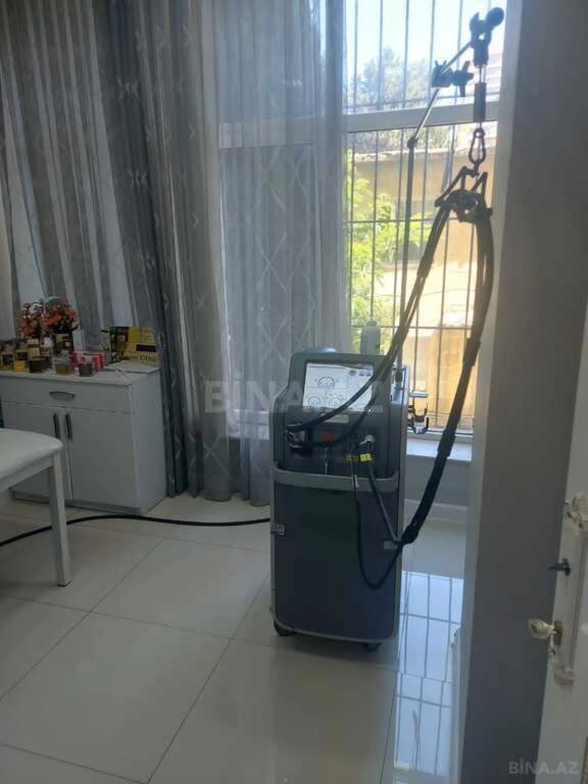 Satılır obyekt 100 m²