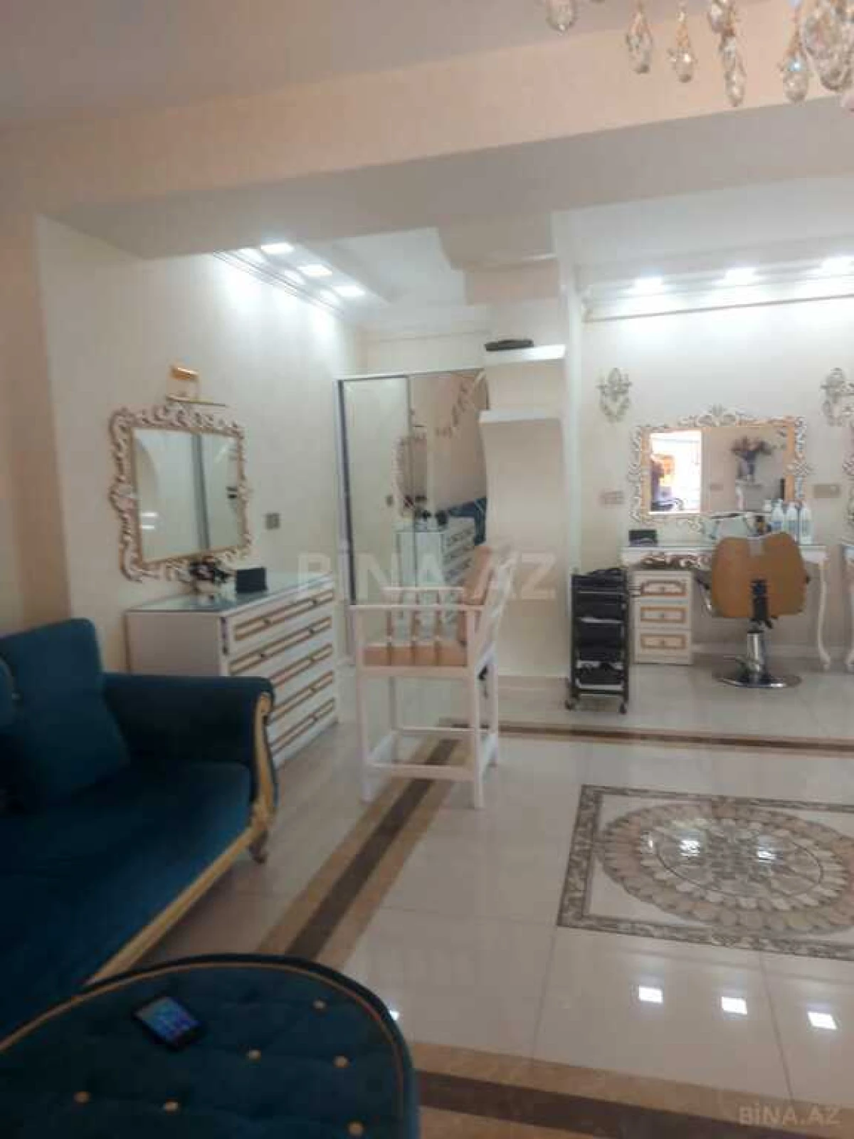 Satılır obyekt 100 m²