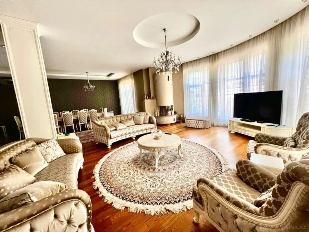Satılır 7 otaqlı həyət evi 600 m²