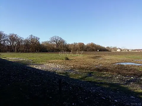 Satılır torpaq sahəsi 200 m²