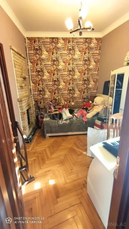 Satılır 3 otaqlı mənzil 102 m²