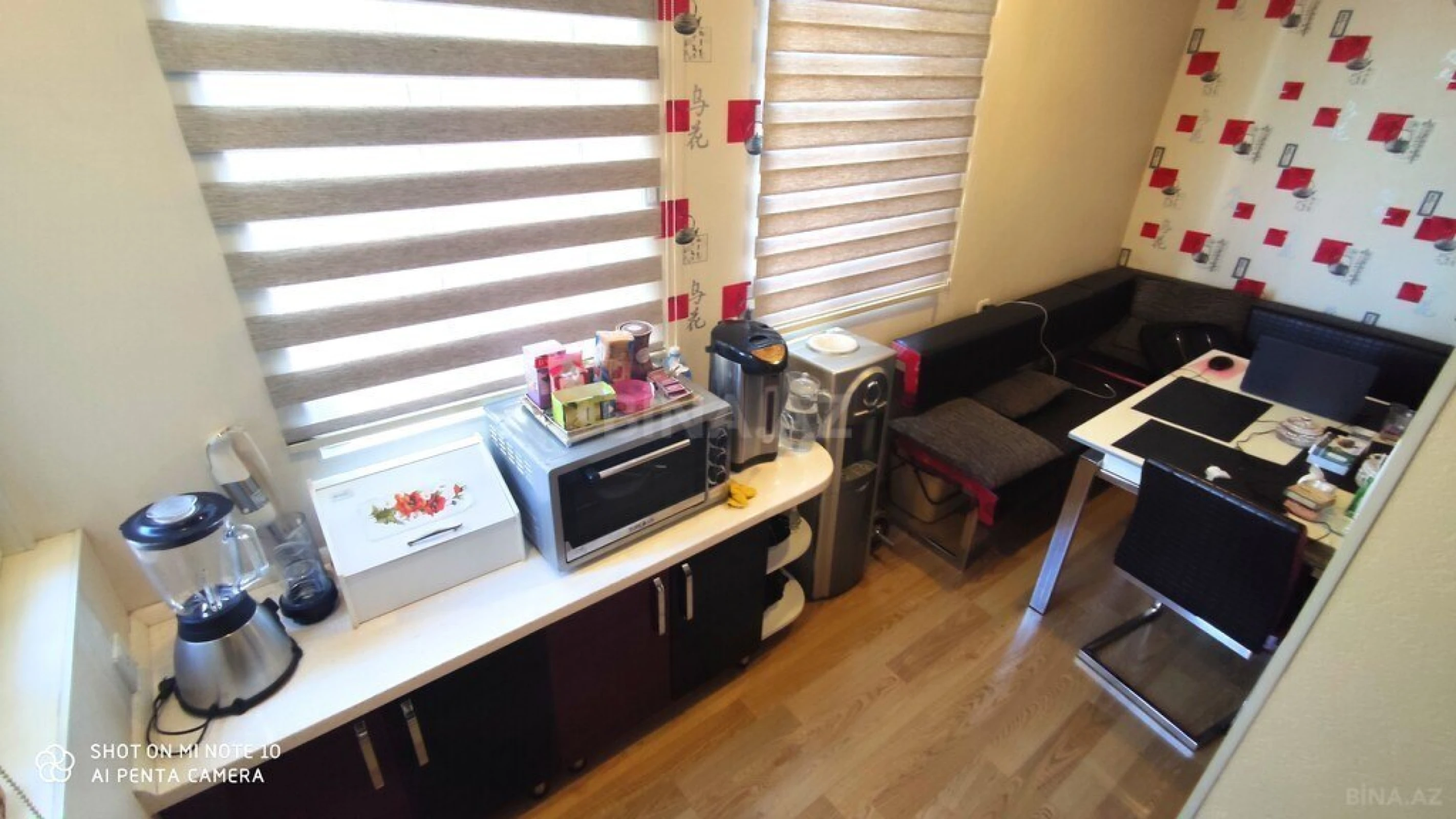 Satılır 3 otaqlı mənzil 102 m²