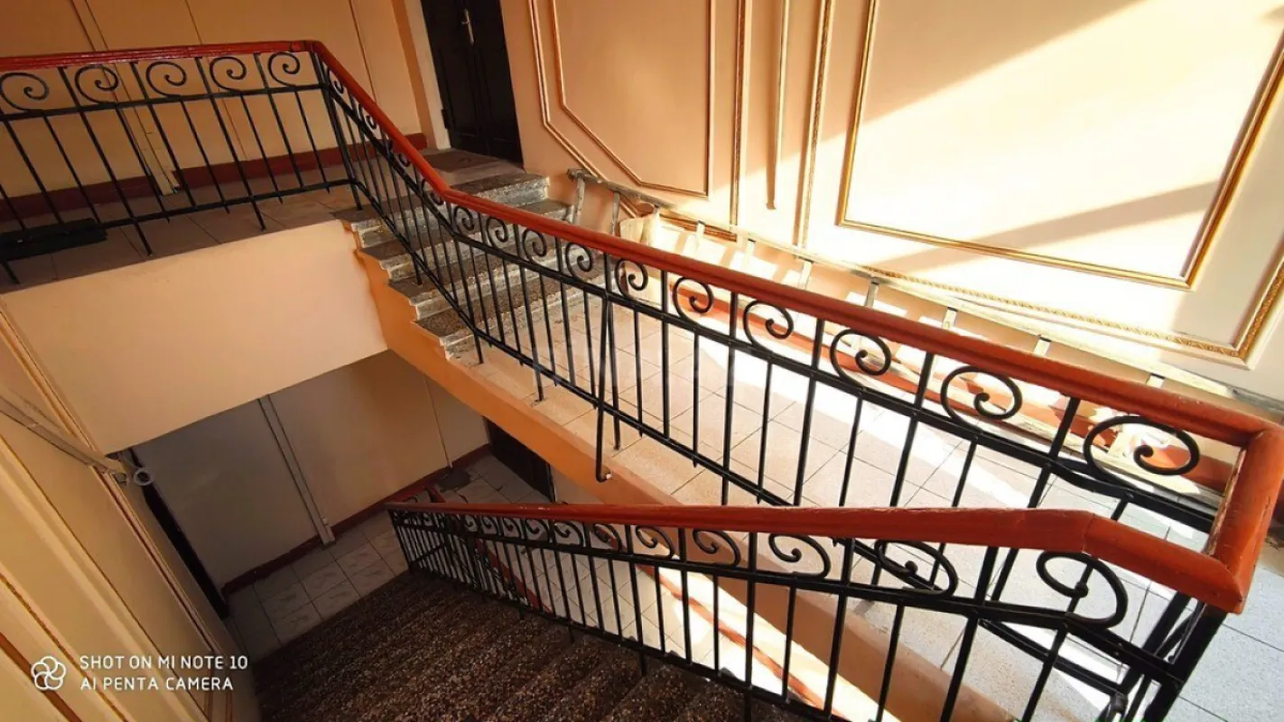 Satılır 3 otaqlı mənzil 102 m²