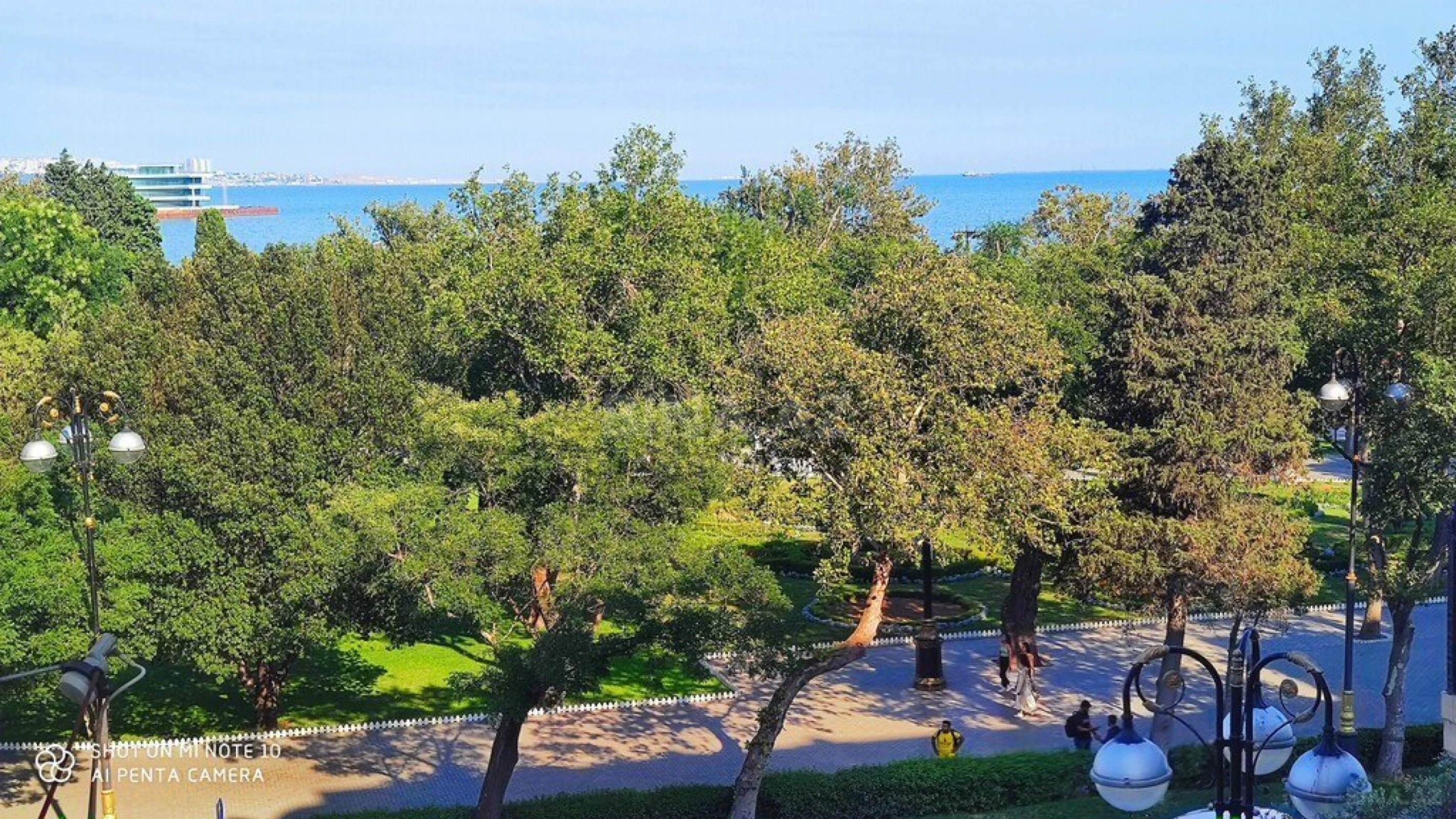 Satılır 3 otaqlı mənzil 102 m²