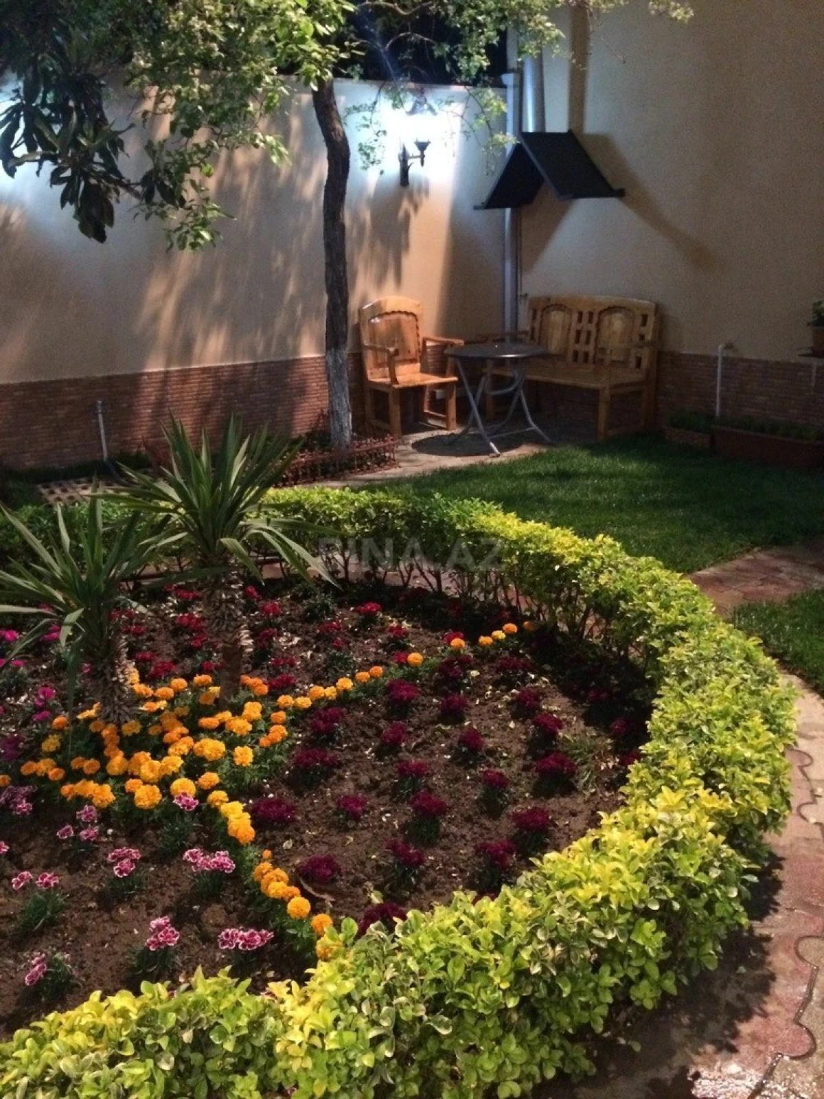 Satılır 7 otaqlı həyət evi 650 m²