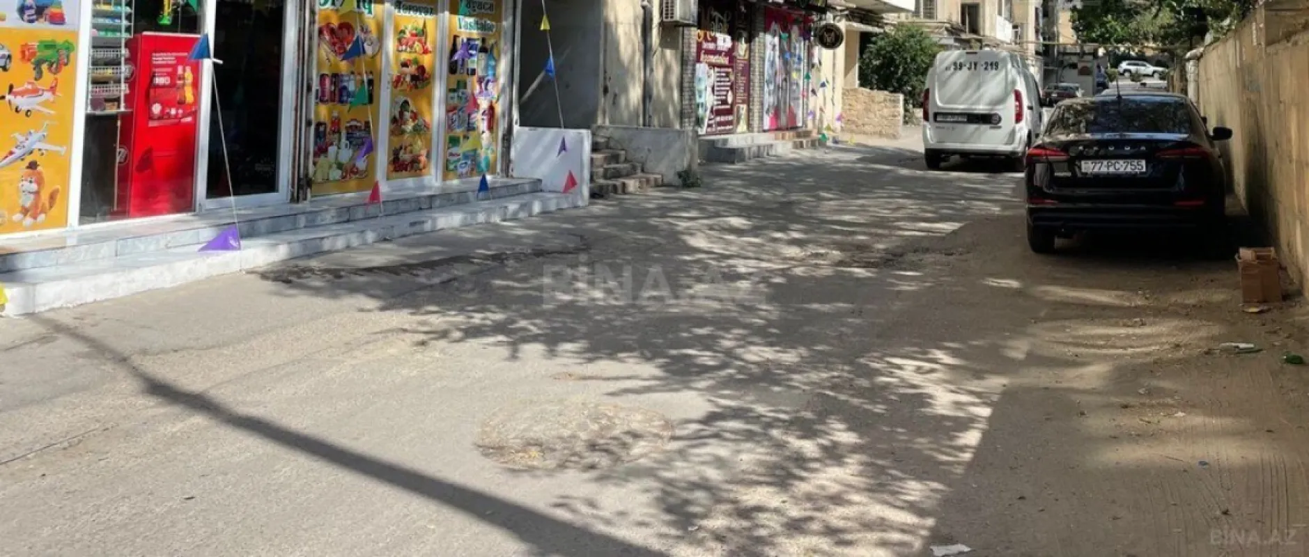 Satılır obyekt 100 m²