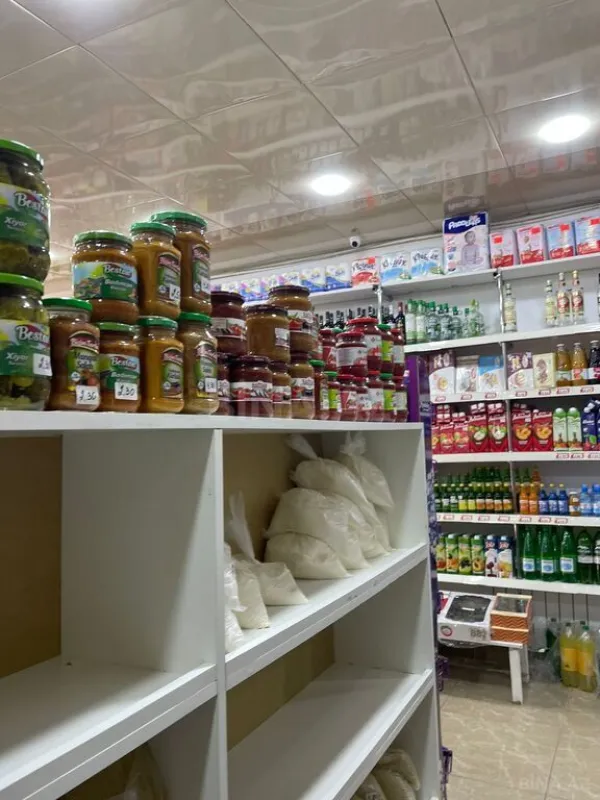 Satılır obyekt 100 m²