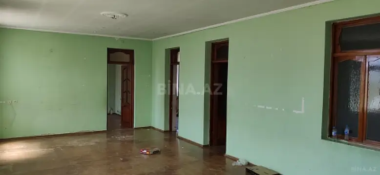 Satılır 6 otaqlı həyət evi 143.5 m²