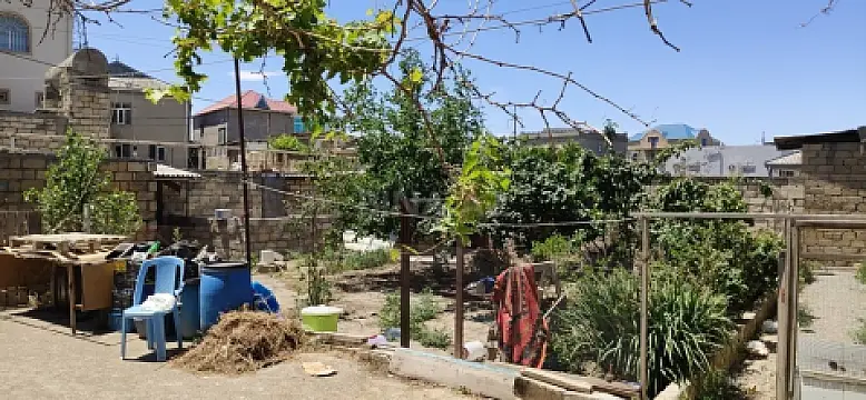 Satılır 6 otaqlı həyət evi 143.5 m²