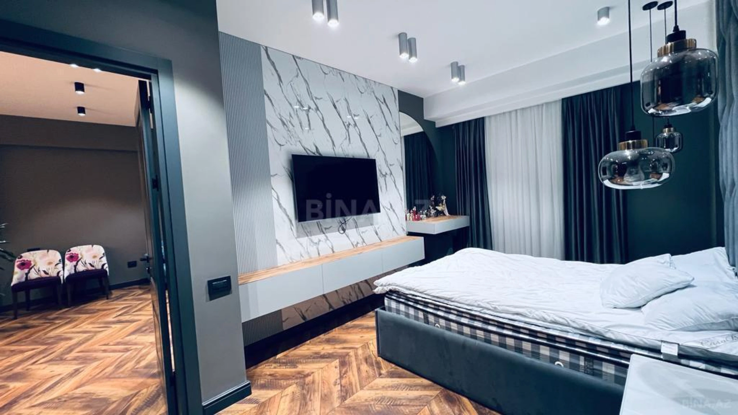 Kirayə verilir 2 otaqlı mənzil 84 m²