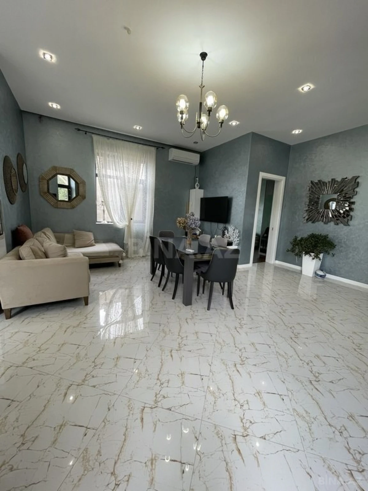 Kirayə verilir 4 otaqlı həyət evi 150 m²