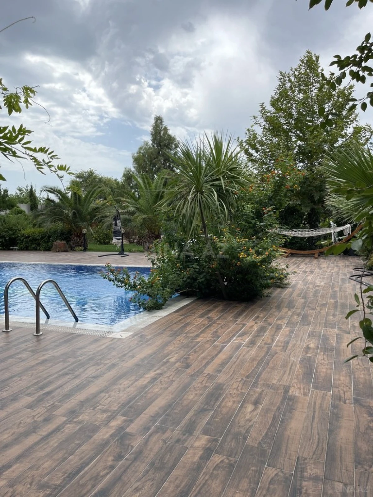 Kirayə verilir 4 otaqlı həyət evi 150 m²