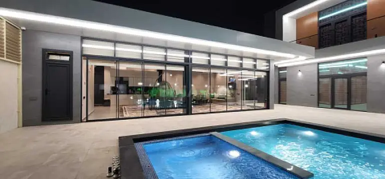 Satılır 7 otaqlı həyət evi 600 m²