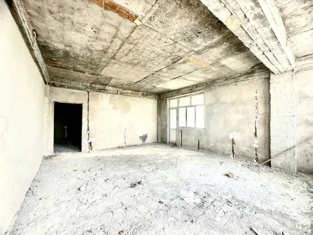Satılır 3 otaqlı mənzil 162 m²