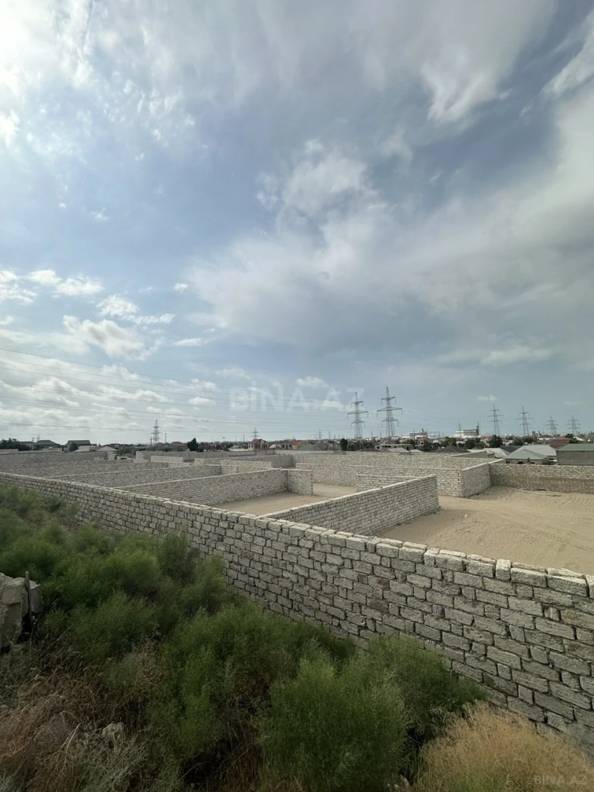 Satılır torpaq sahəsi 100 m²