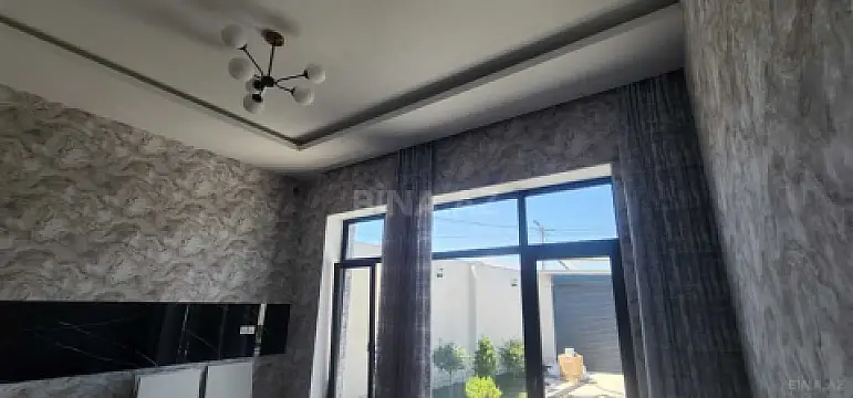 Satılır 4 otaqlı həyət evi 200 m²