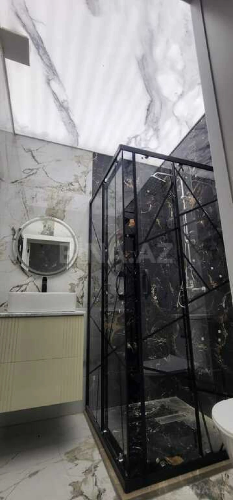 Satılır 4 otaqlı həyət evi 200 m²