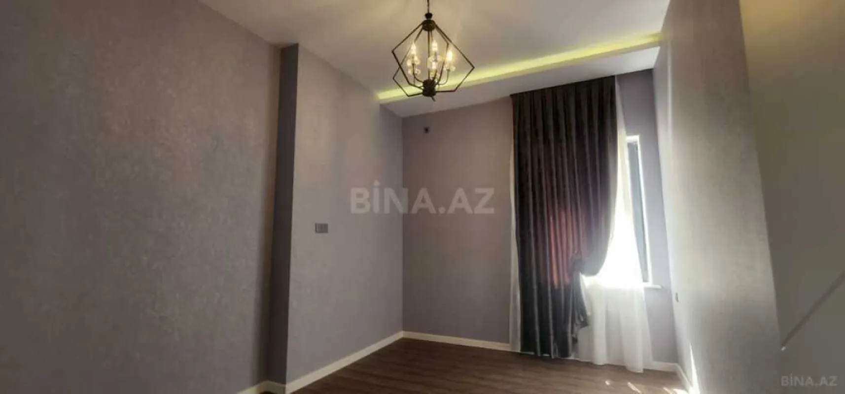 Satılır 4 otaqlı həyət evi 200 m²