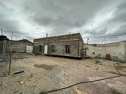 Satılır torpaq sahəsi 12 m²