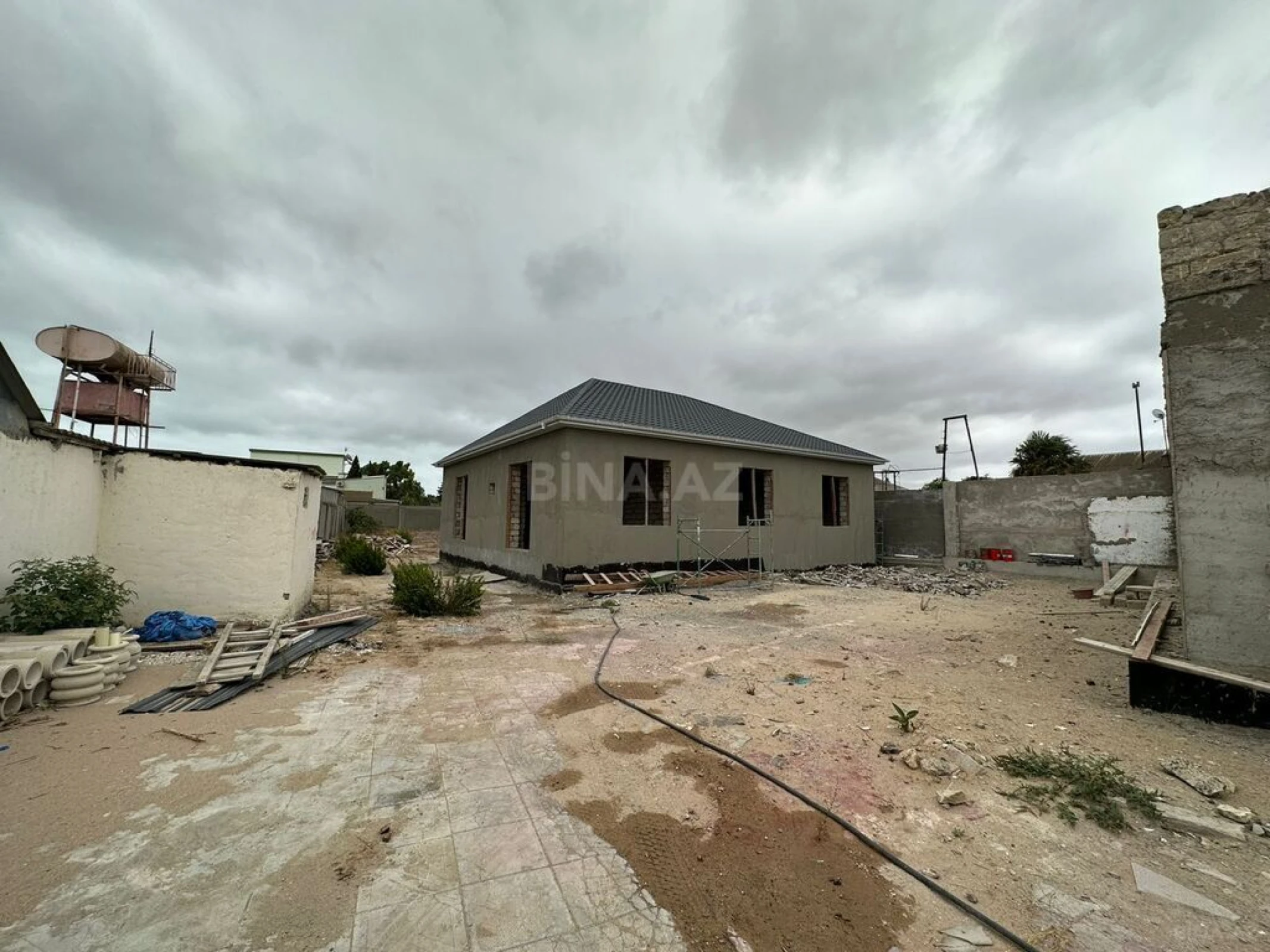 Satılır torpaq sahəsi 12 m²