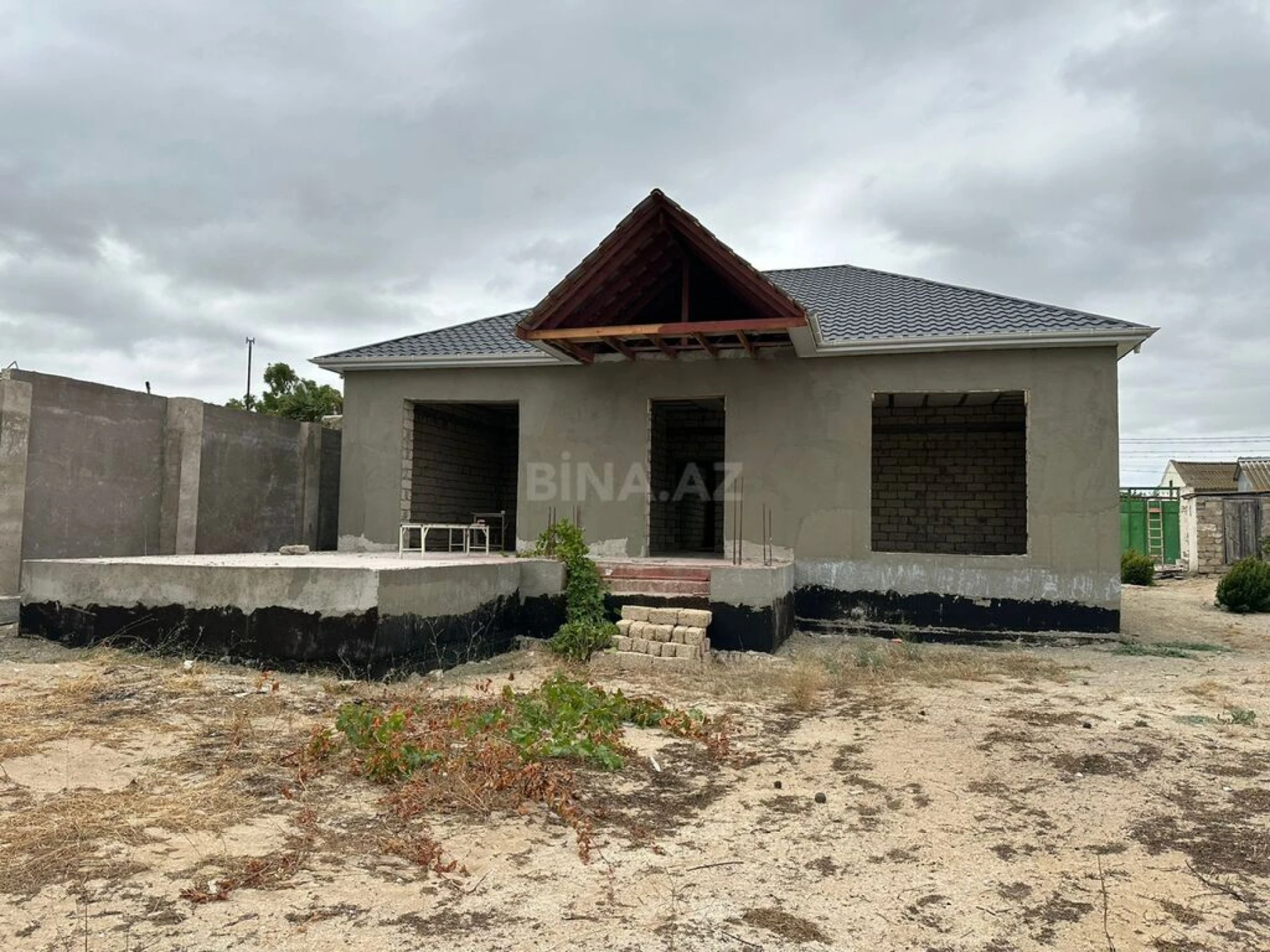 Satılır torpaq sahəsi 12 m²