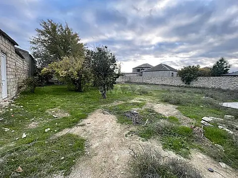 Satılır torpaq sahəsi 10 m²