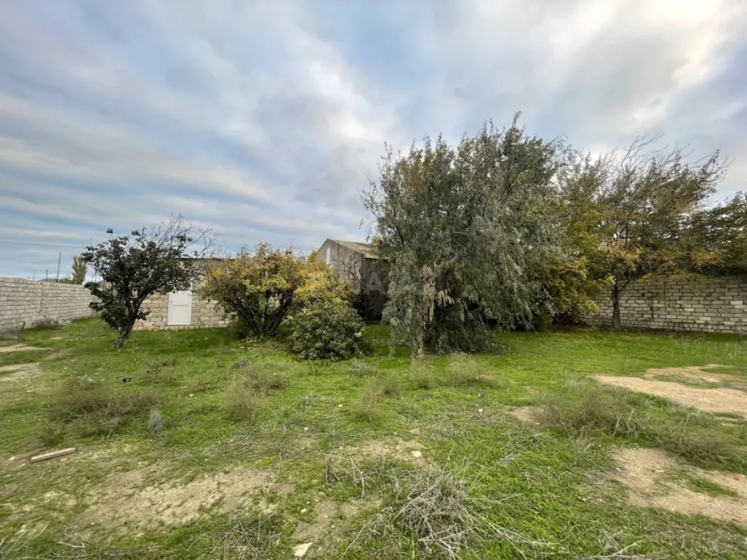 Satılır torpaq sahəsi 10 m²