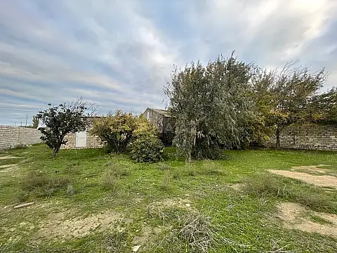Satılır torpaq sahəsi 10 m²