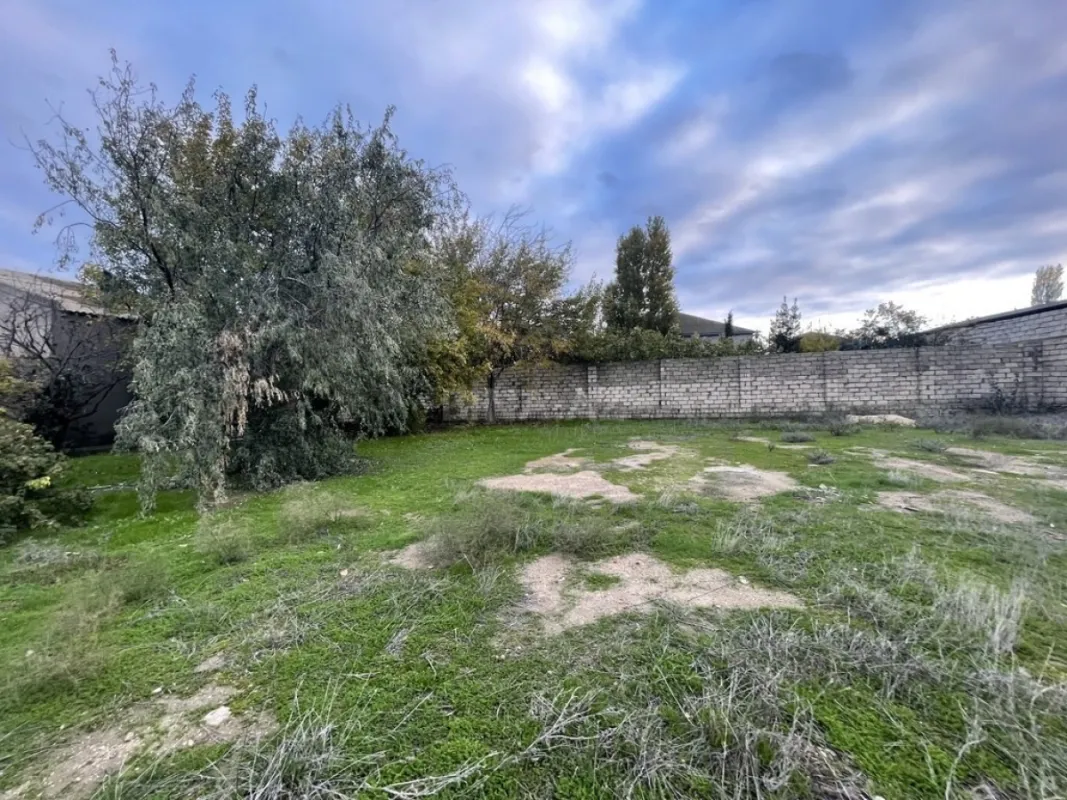 Satılır torpaq sahəsi 10 m²