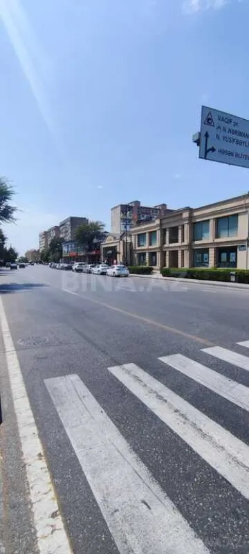 Satılır obyekt 280 m²