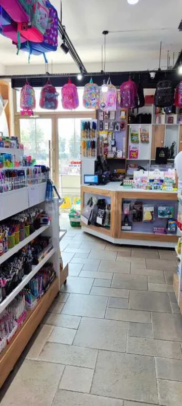 Satılır obyekt 280 m²