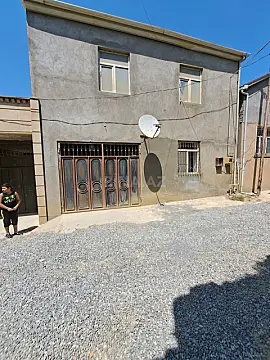 Satılır 5 otaqlı həyət evi 180 m² — Bakı, Badamdar 5 otaq 180.00 m²