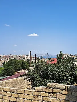 Satılır 5 otaqlı həyət evi 180 m²