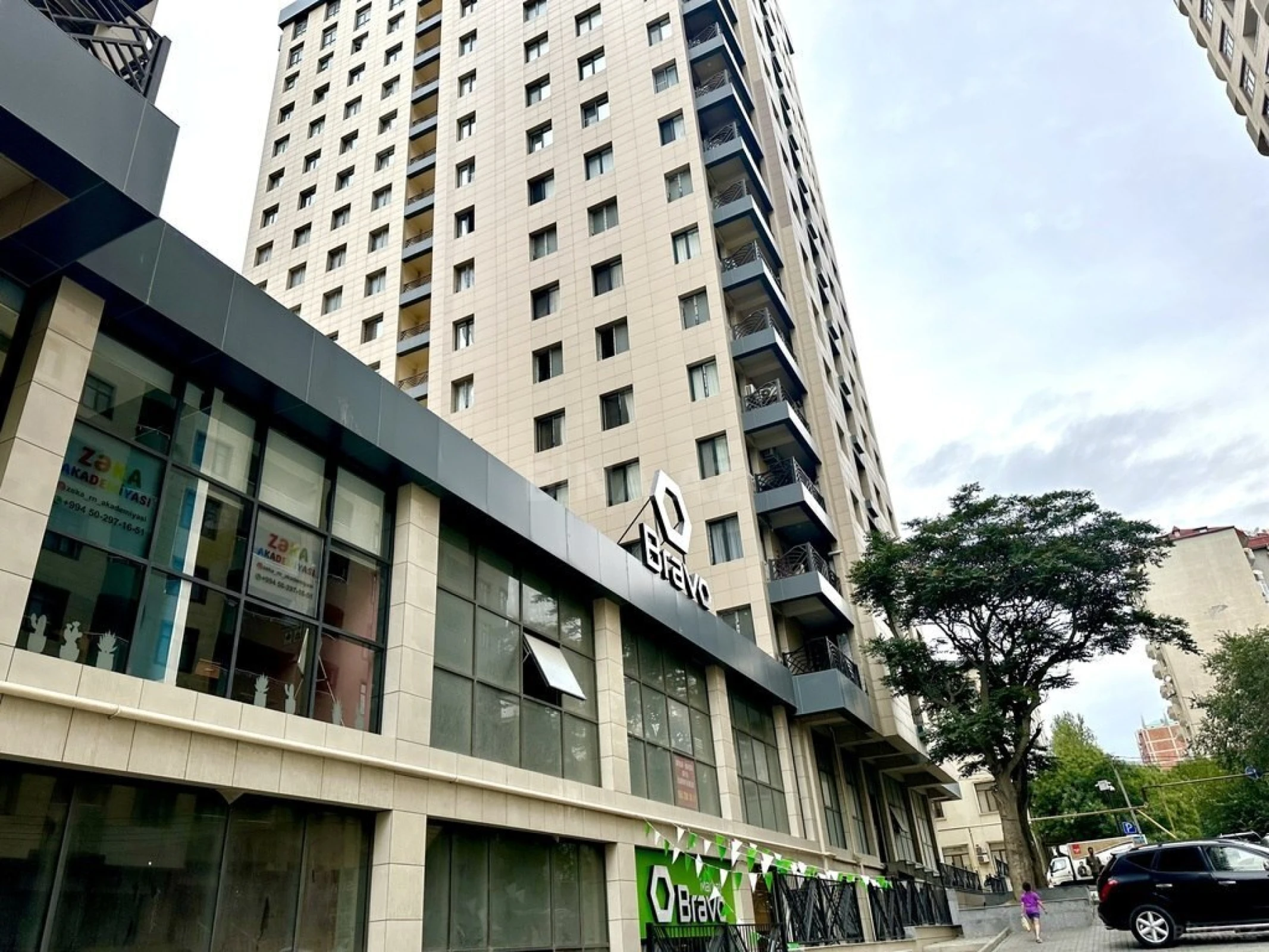 Satılır obyekt 85 m²