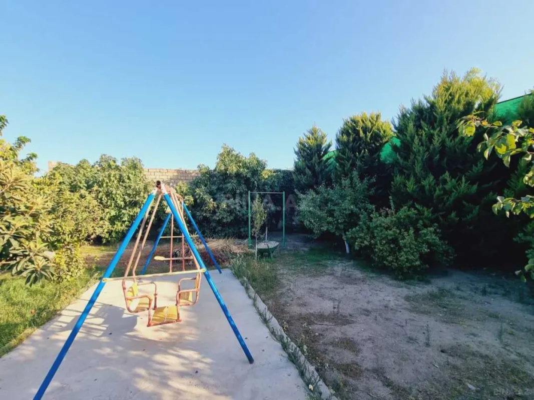 Satılır 6 otaqlı həyət evi 210 m²