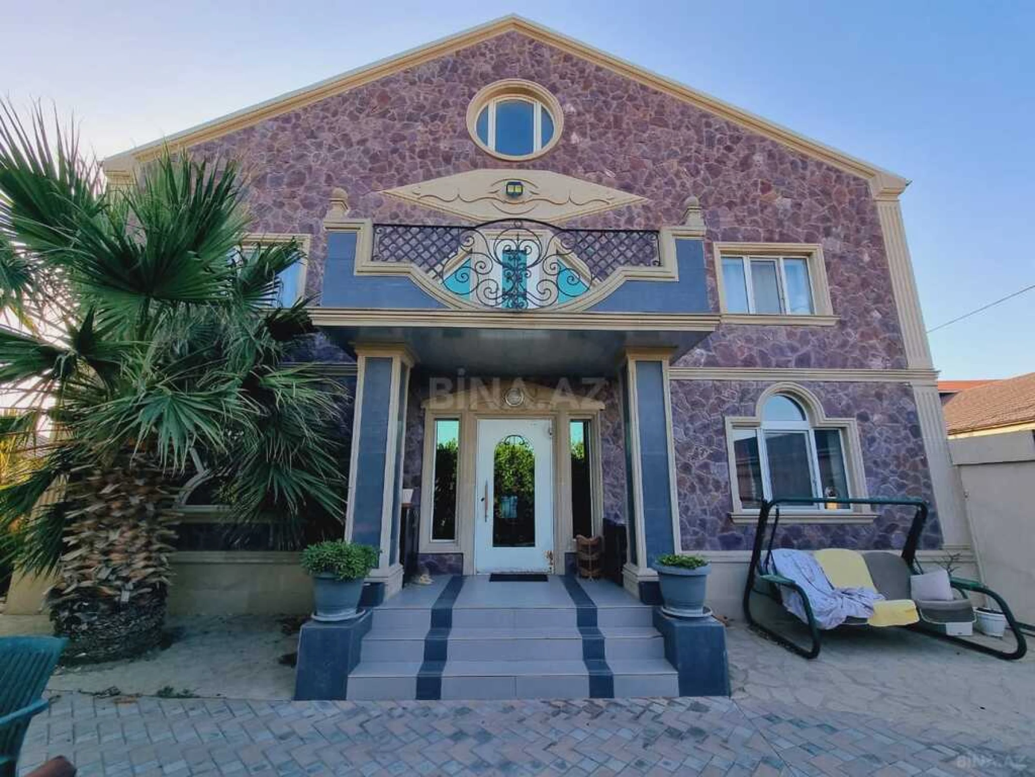 Satılır 6 otaqlı həyət evi 210 m²