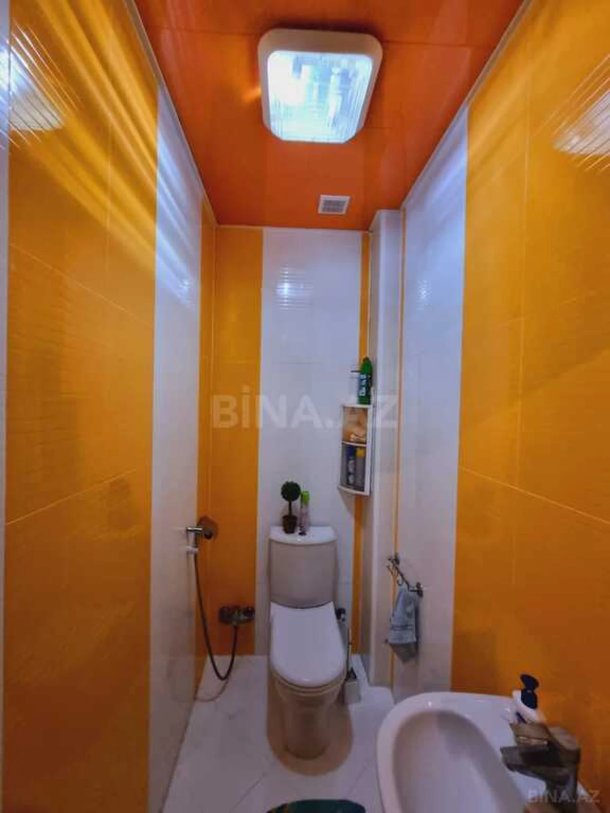 Satılır 6 otaqlı həyət evi 210 m²