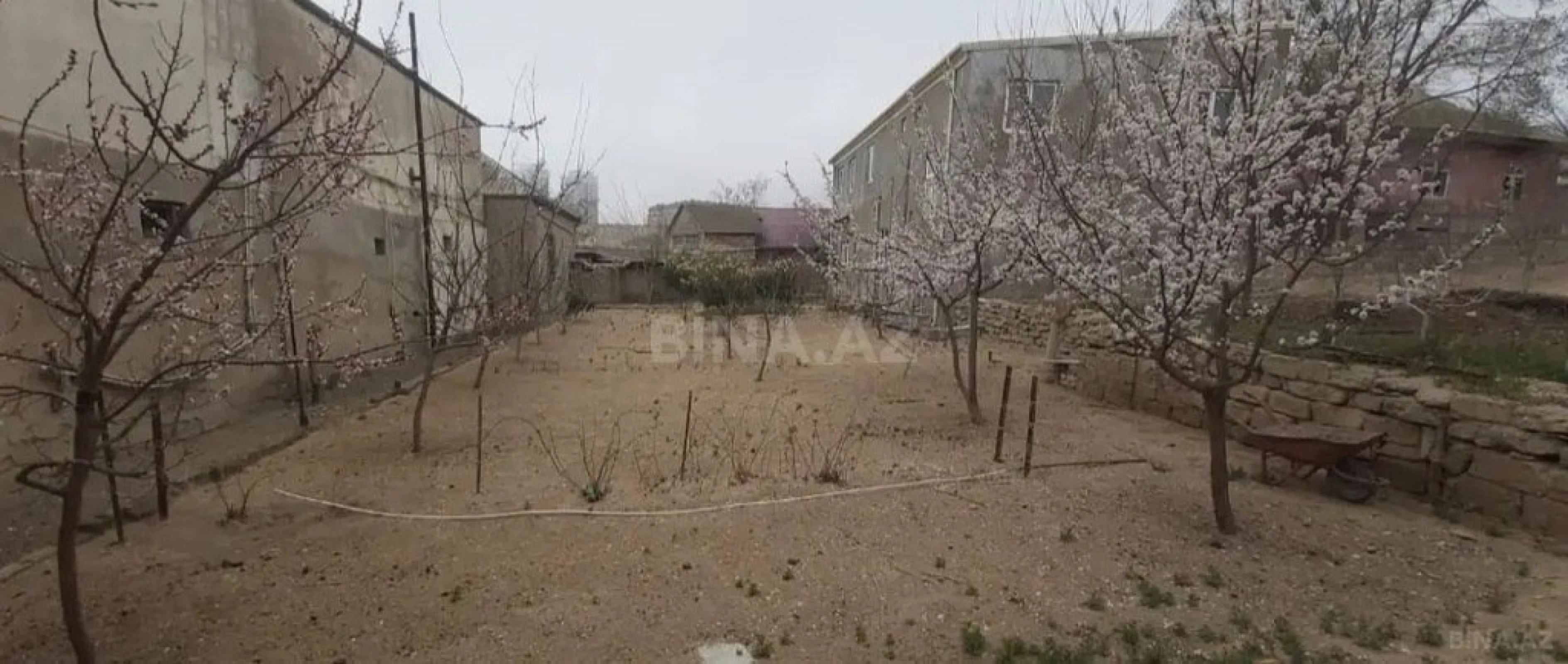 Satılır torpaq sahəsi 8.2 m²