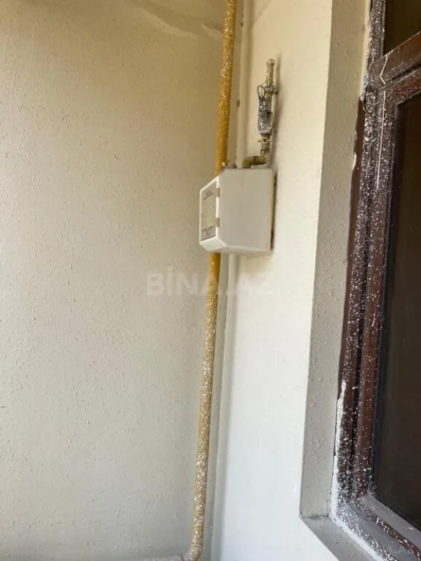 Satılır 1 otaqlı mənzil 66 m²