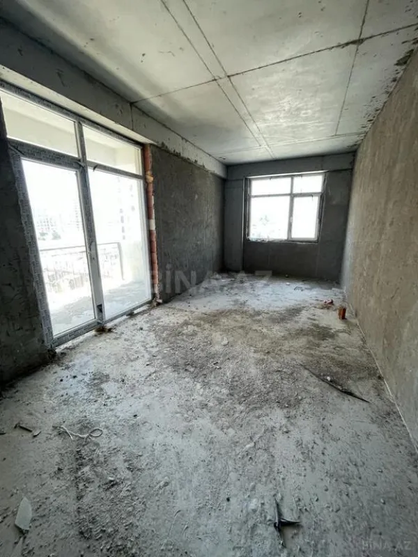 Satılır 1 otaqlı mənzil 66 m²