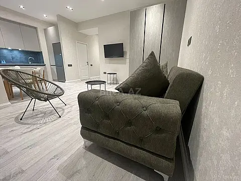 Kirayə verilir 2 otaqlı mənzil 65 m²