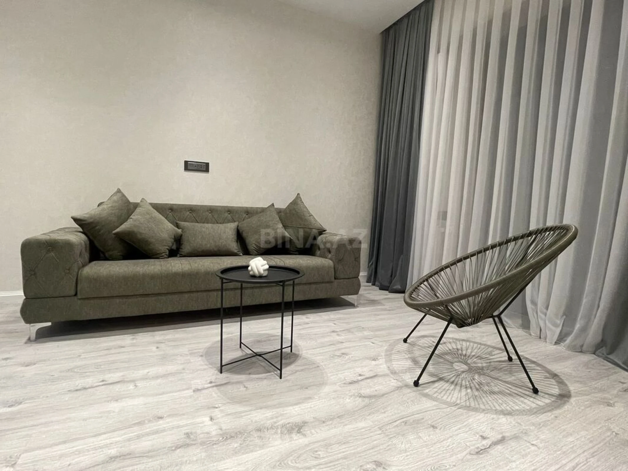 Kirayə verilir 2 otaqlı mənzil 65 m²