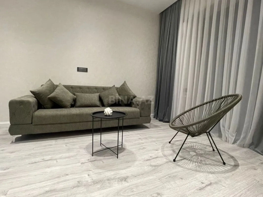 Kirayə verilir 2 otaqlı mənzil 65 m²