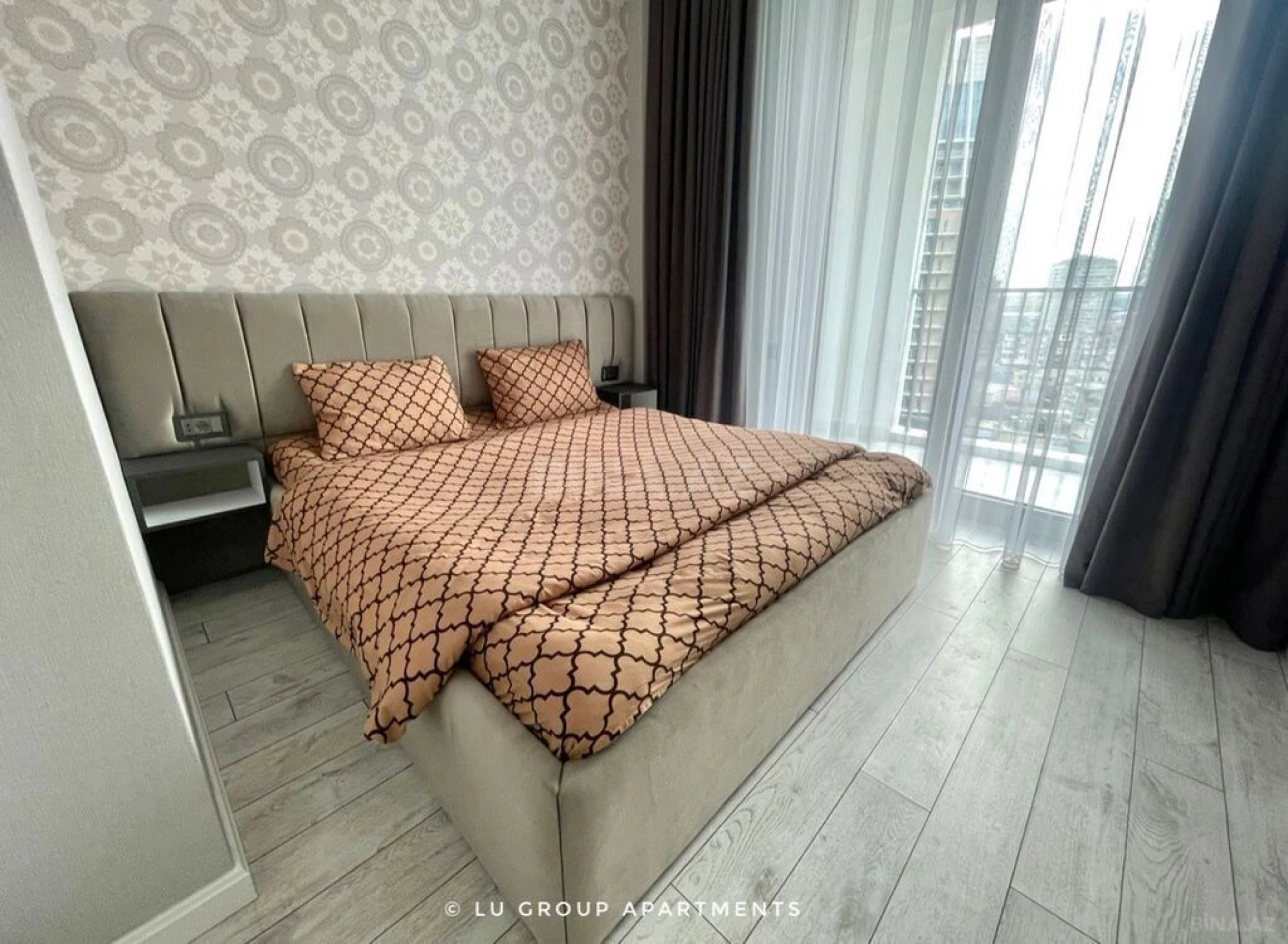 Kirayə verilir 2 otaqlı mənzil 60 m²