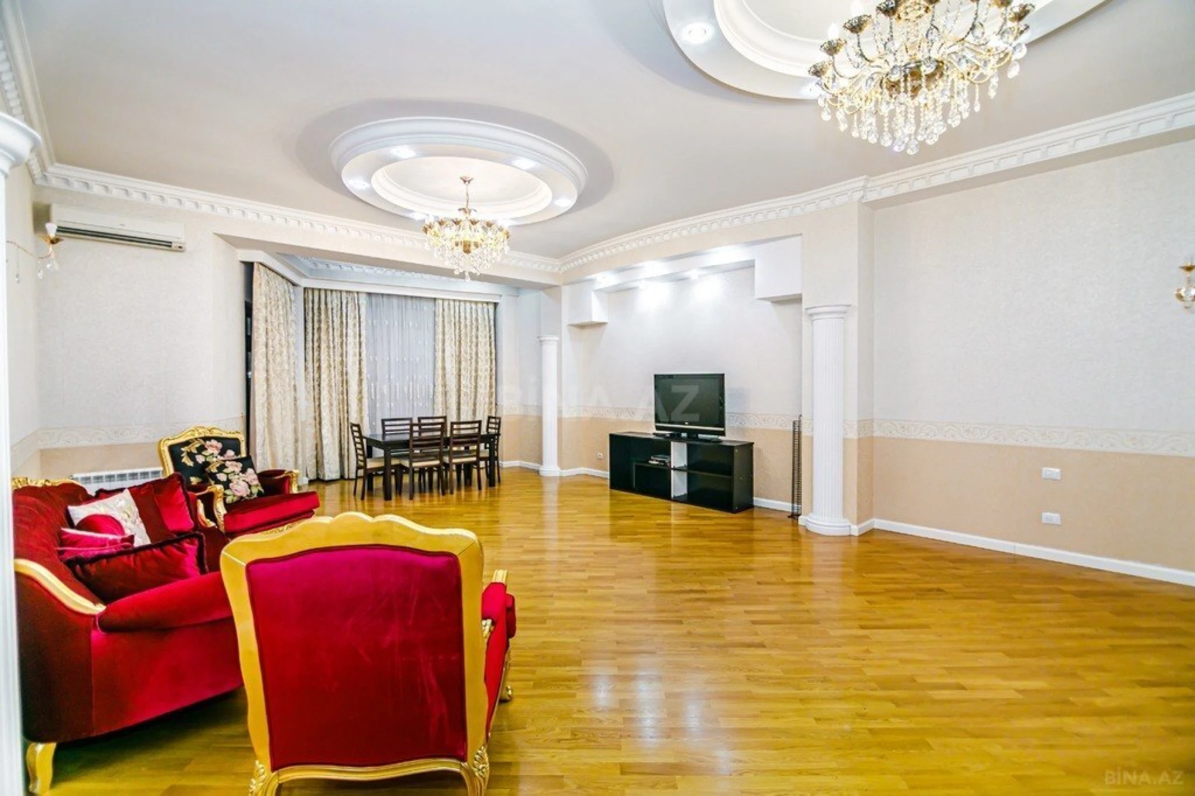 Kirayə verilir 3 otaqlı mənzil 245 m²