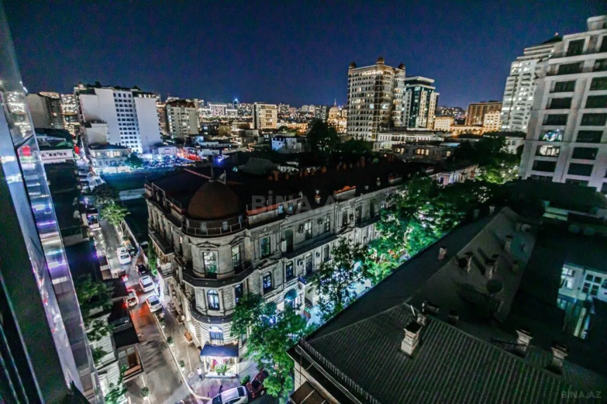 Kirayə verilir 3 otaqlı mənzil 245 m²