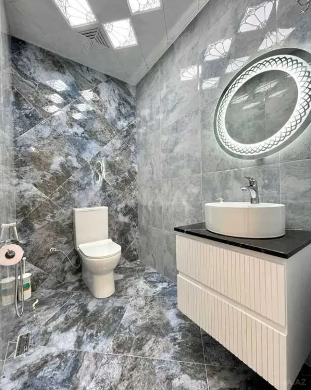 Satılır 2 otaqlı mənzil 68 m²