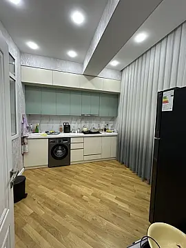 Satılır 2 otaqlı mənzil 68 m²
