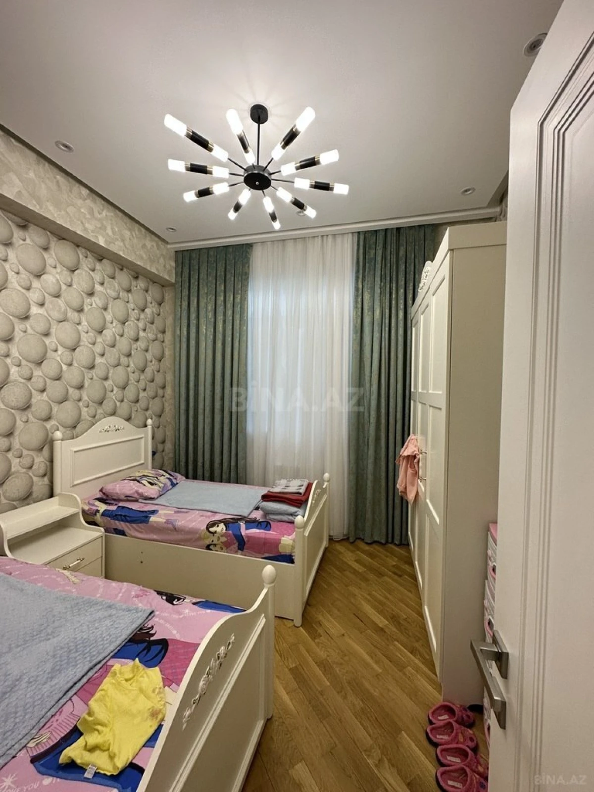 Satılır 2 otaqlı mənzil 68 m²